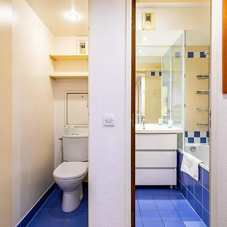 Lägenhet Guestready - Comfortable With A Balcony