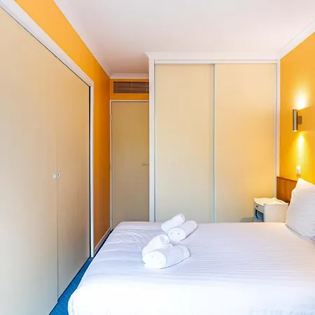 Guestready - Comfortable With A Balcony Courbevoie